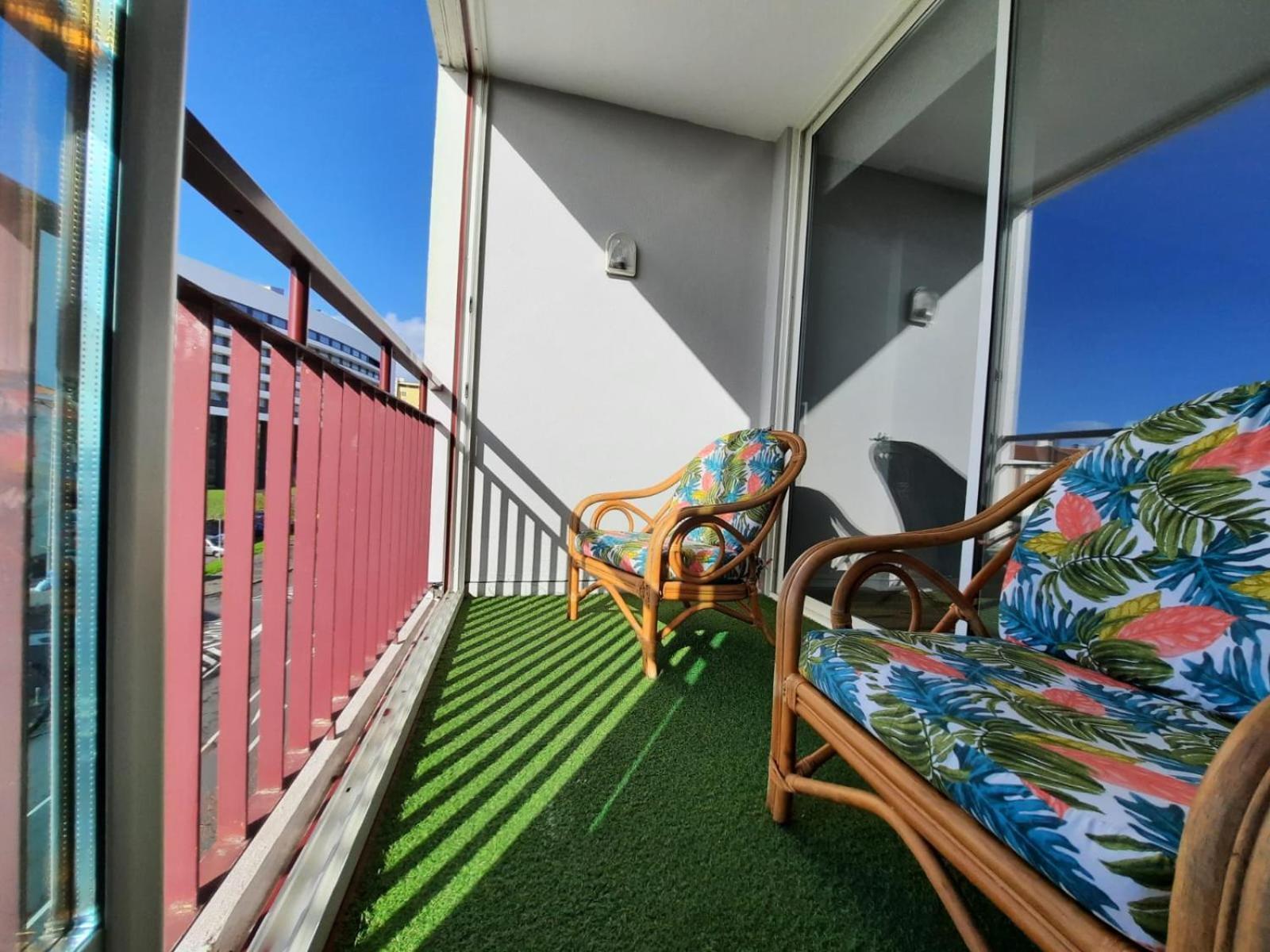 Apartamento Central T3 ポンタ・デルガダ エクステリア 写真